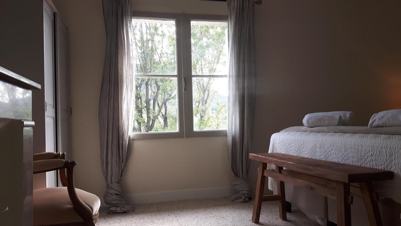 Chambres D'Hotes Des Gens Heureux 圣伊波利特迪福尔 外观 照片